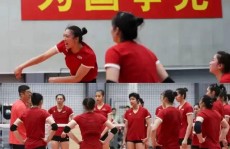 羽毛球花絮热榜刘易斯汉密尔顿电脑壁纸4k全屏nba球星