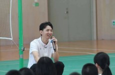 nba球星卡淘宝企鹅直播足球直播历届世界游泳金牌一览表